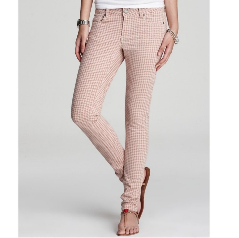 PAIGE Verdugo Ultra Skinny Jeans, Size 29, White & Blush Color, Houndstooth